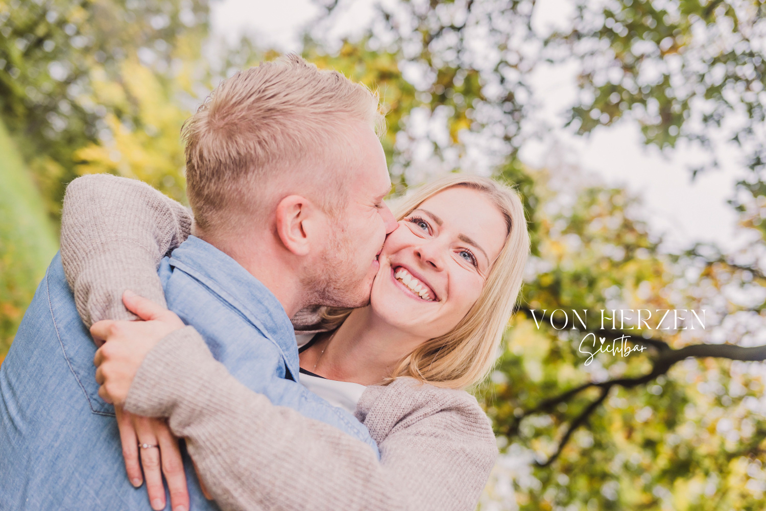 Romantisches Fotoshooting Zur Verlobung - Von Herzen Sichtbar ...